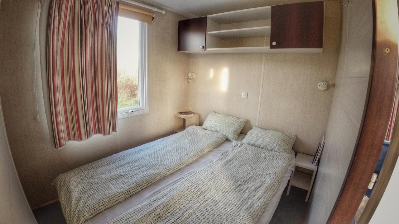 ホテル Triocamp Praha エクステリア 写真